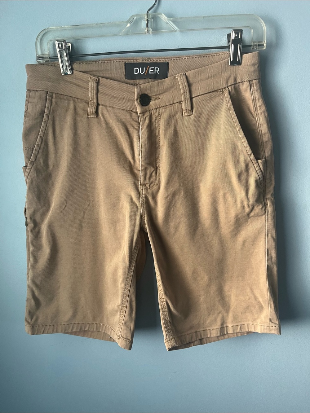 DU/ER Live Lite Journey Khaki Tan Men’s Flat Front Cotton Blend Shorts Size 29